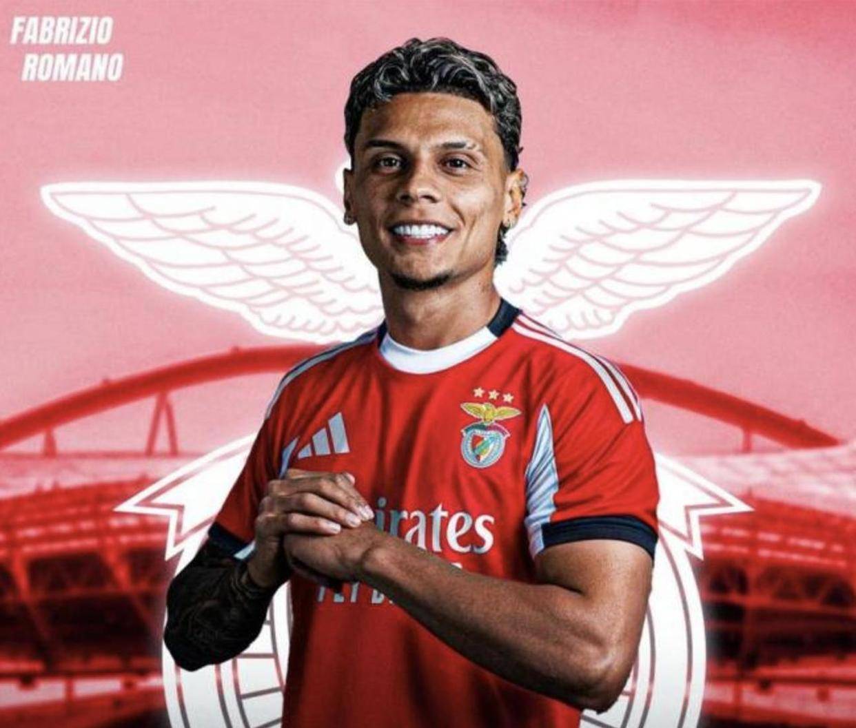 包含本菲卡迎欧冠关键赛，今晨完成体检，质疑声仍在，心理建设被强调的词条